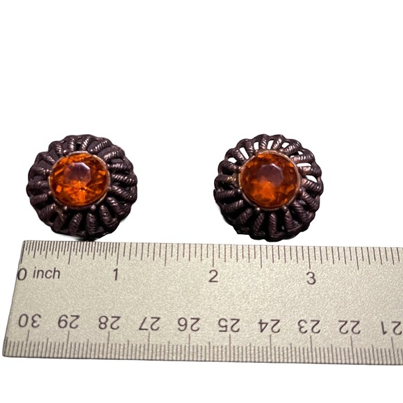 Elegant Amber Clip Vintage Earrings - Picture 1 of 3
